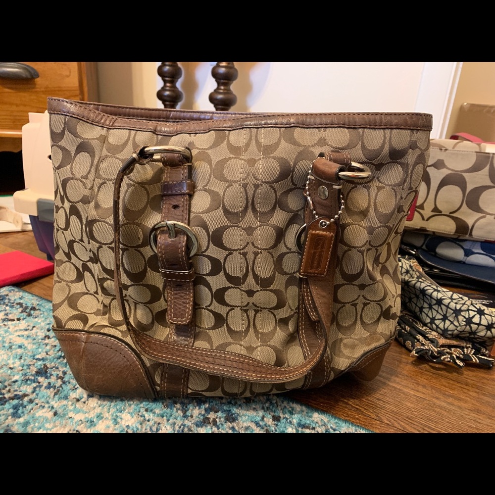 Coach tote